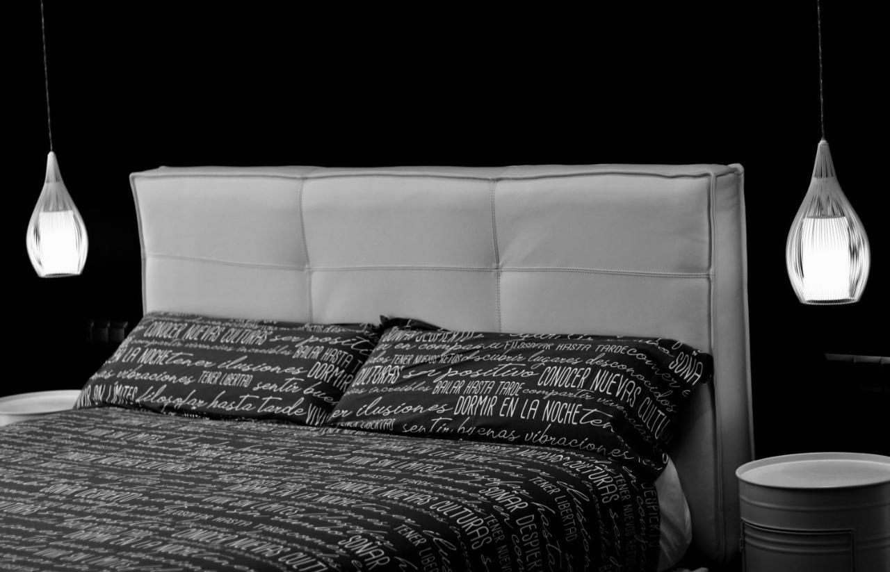 Black And White Suitte "Plaza" Ноха Екстер'єр фото